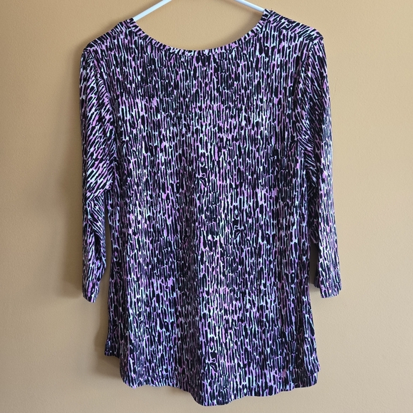 JM Collection pink, white, and black printed blouse, size P/L. - Picture 3 of 3